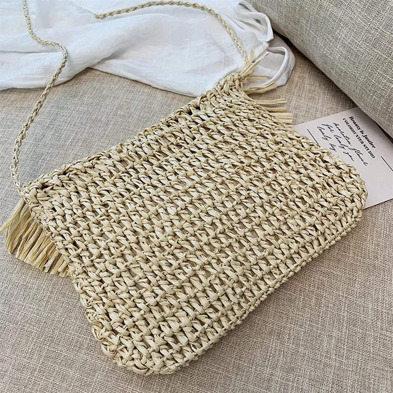 New Arrival ręcznie robione słomiane torby na ramię dla kobiet torebka Crossbody z frędzlami torebka damska podróżna na telefon plażowy torebka