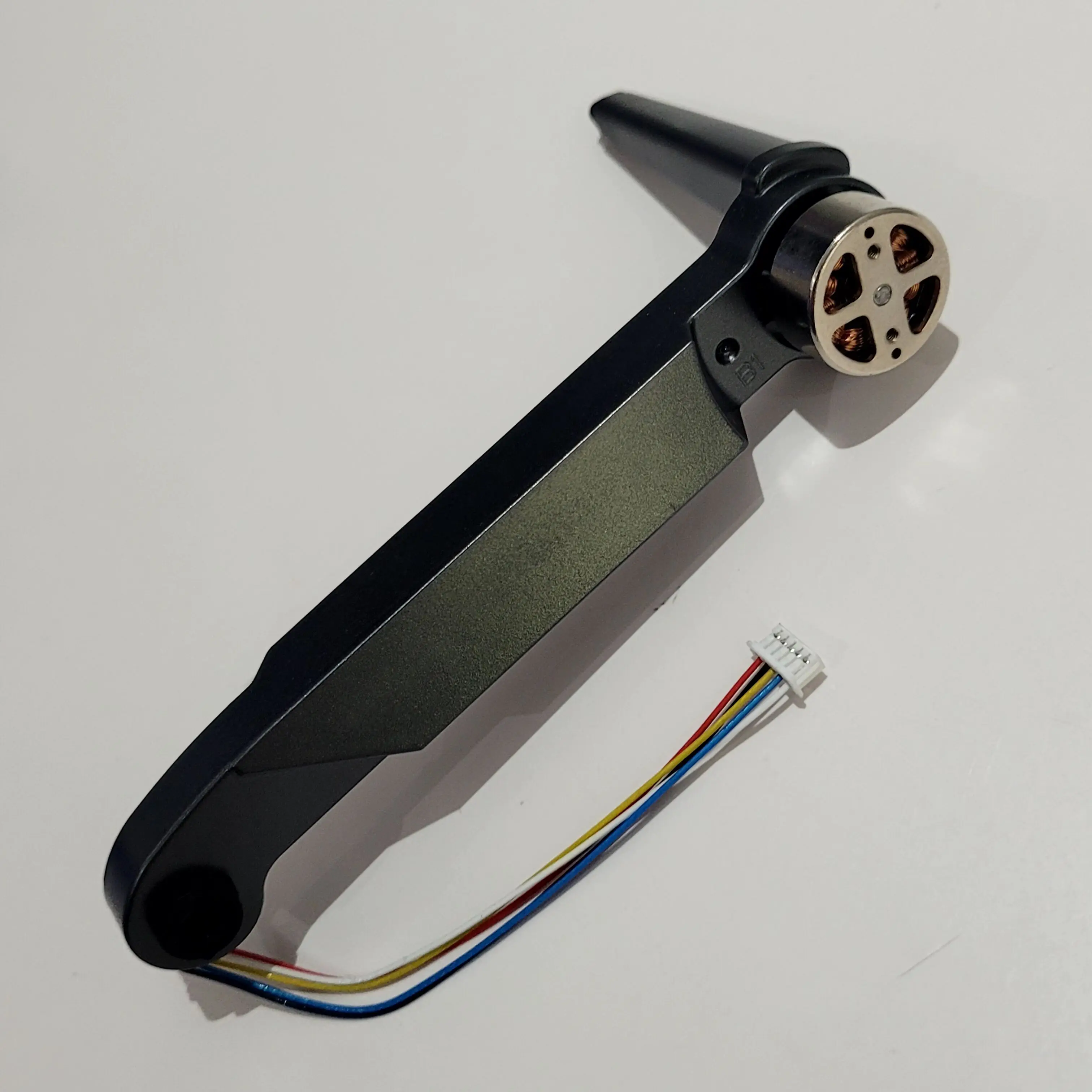 L600 PRO MAX オリジナルモーターアームスペアパーツ L600 アーム A1/A2/B1/B2 アーム L600PRO 用ブラシレスエンジン付き