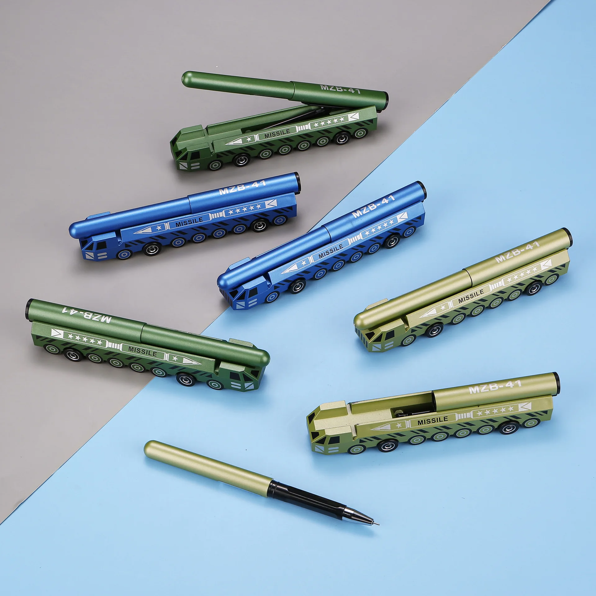 Simulated Missile Launch Vehicle Shaped Ballpoint Pen, Multifunctional Desktop Ornament Pen Holder, Cool Creative Toy Pen for Boys, Back-To-School Gift