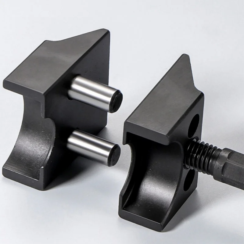 

Universal Suspension Strut Split Hub Steering Knuckle Spreader Tool, Strut Spreader Tool Shock Absorber Strut Remover Tool