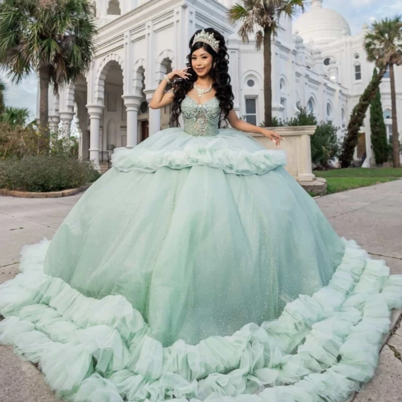 

Mint Green Shiny Quinceanera Dresses Off The Shoulder Beading Crystal Tiered Tull Corset Party Birthday Sweet 16 Dress Vestidos