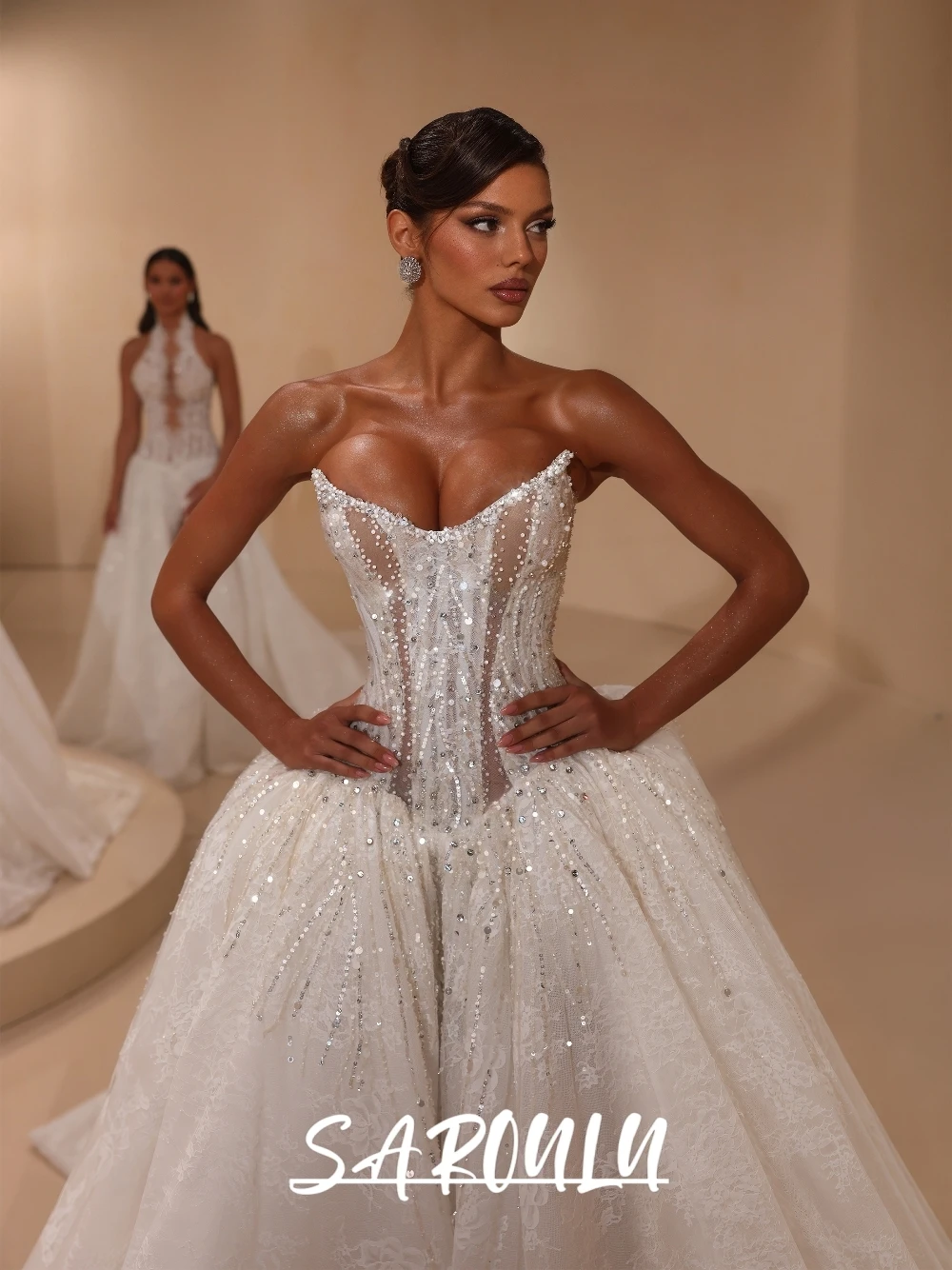 2027 Stunning Lace Strapless Wedding Dress Princess Ballgown Beaded Bodice Customized Bridal Gown Luxury Elegant Long Wear
