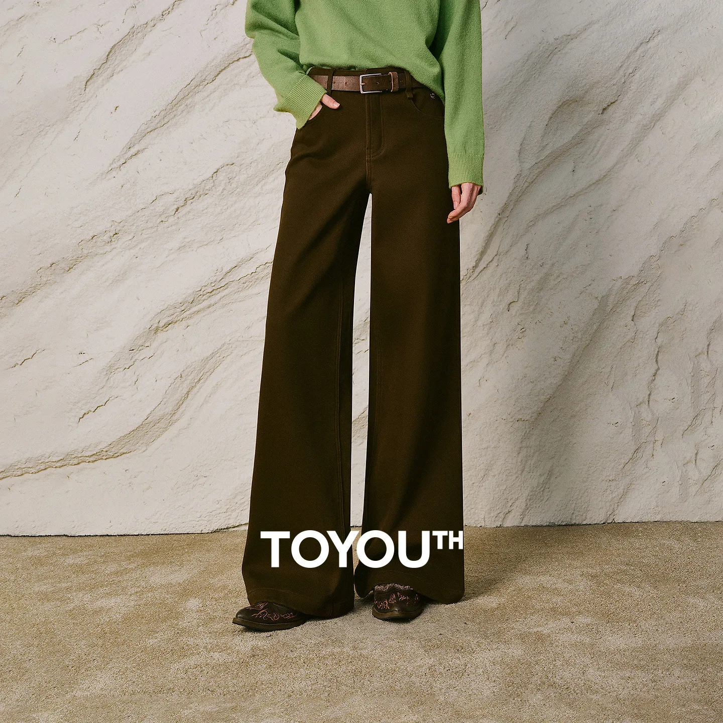 TOYOUTH Women Jeans 2026 Winter New Fleece Lined Wide Leg Mid Rise Simple Chocolate Brown Commuter Long Pants
