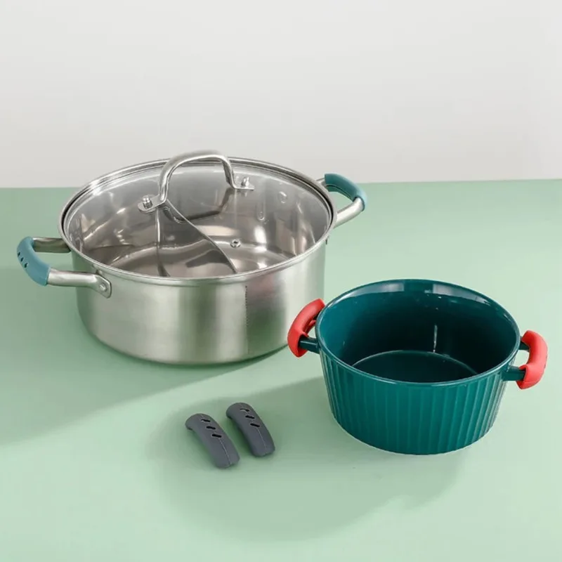 2Pcs Heat Insulation Silicone Pan Handle Covers, Non-Slip Assist Grip Sleeve Holder, Heat Resistant Kitchen Cookware Gadgets
