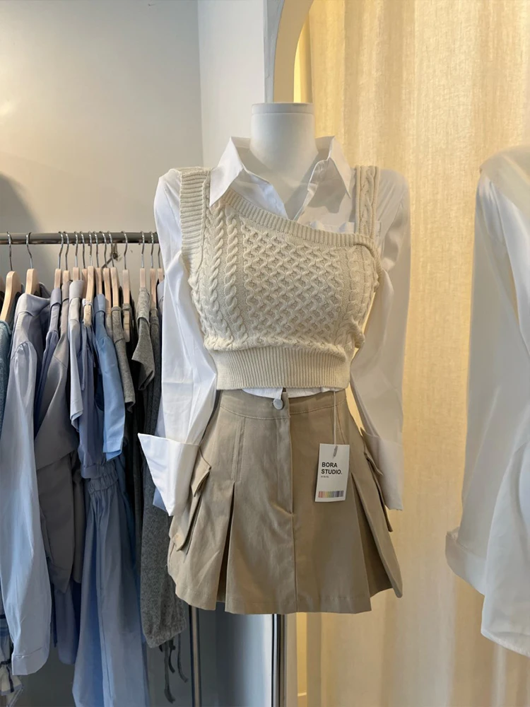 

Autumn Tea System Matching Whole Set of Viral Streetwear Top Knitted Strap ort Skirt Korean Drama Tee-piece Set 2026