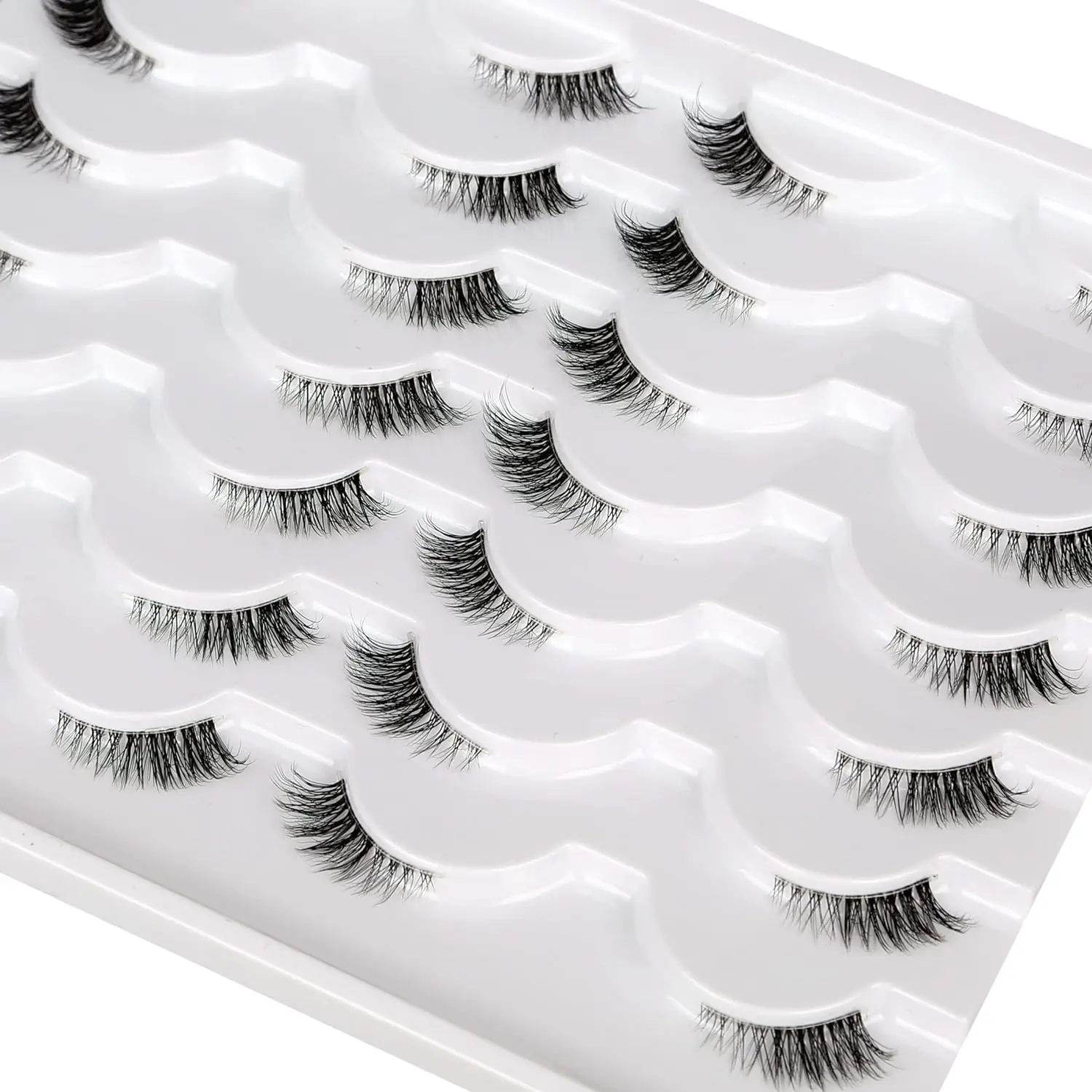 Półsztuczne rzęsy z przezroczystą opaską Wispy Cat Eye Look, Naturalne krótkie rzęsy akcentujące, Sztuczne rzęsy 14 par w opakowaniu