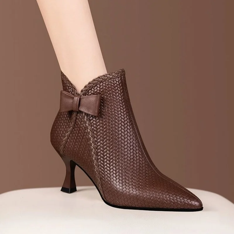 

French high sense pointed small ankle boots thin heel autumn and winter single boot 2025 new high-heeled fashion women's shoes