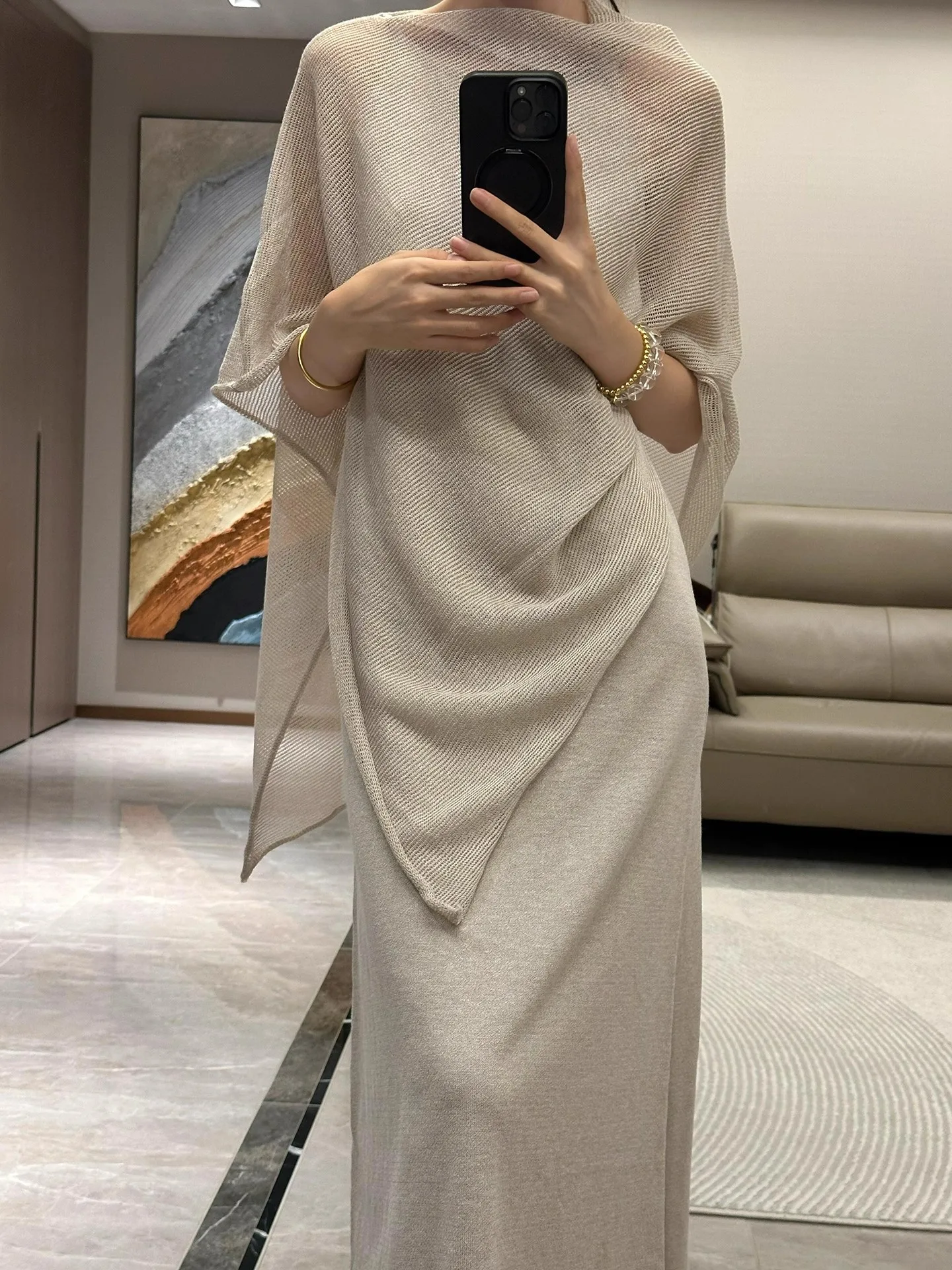 

Laid-back Style Knitted Top And Skirt Two-Piece Set for Women Elegant Spring Fashion Loose Fit round Neck Long Sleeve