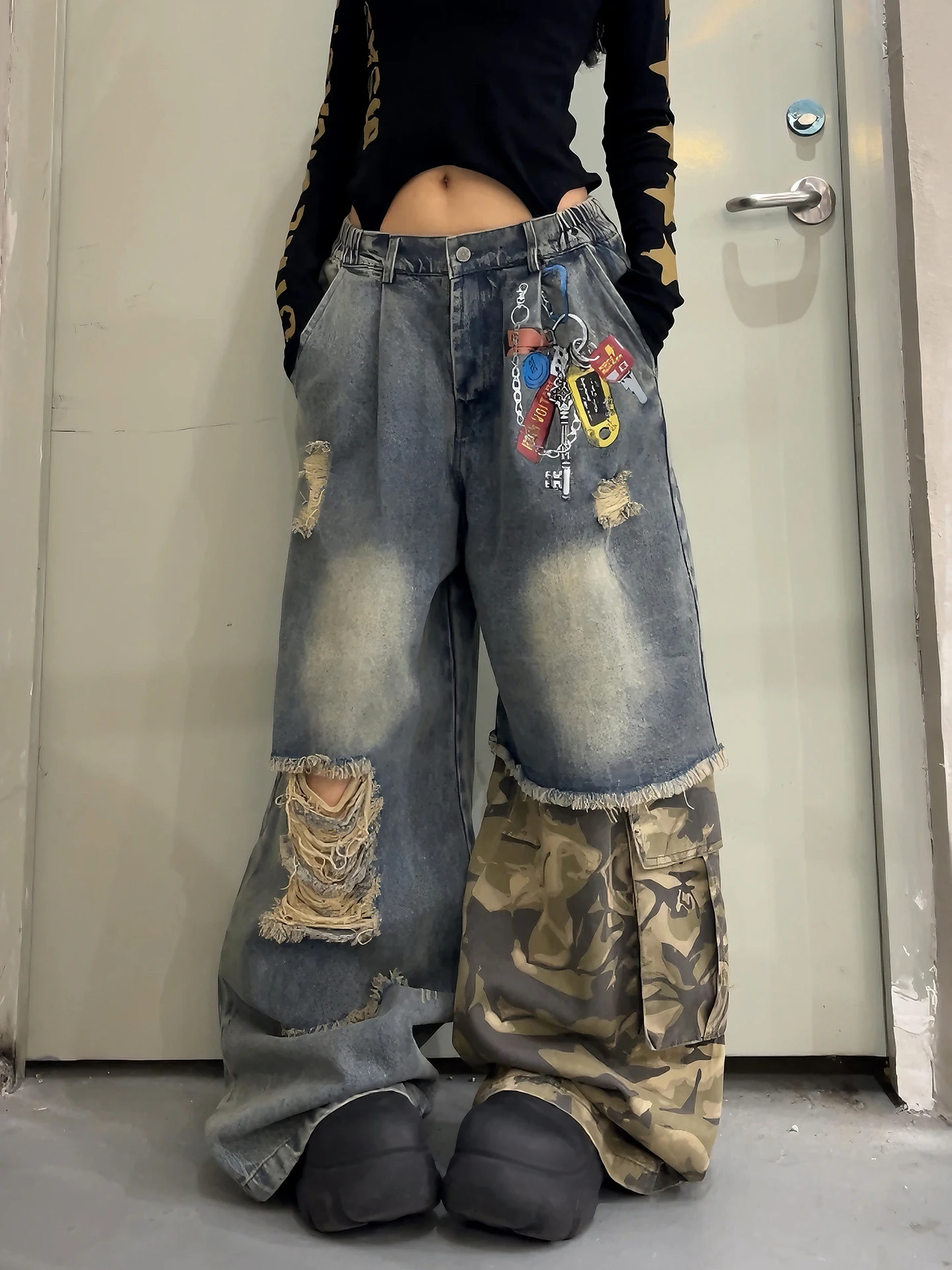 

Street Sle Camouflage Ripped Denim Jeans Women's Loose Fit l Waist Cotton Blend Spring Season Casual Wear