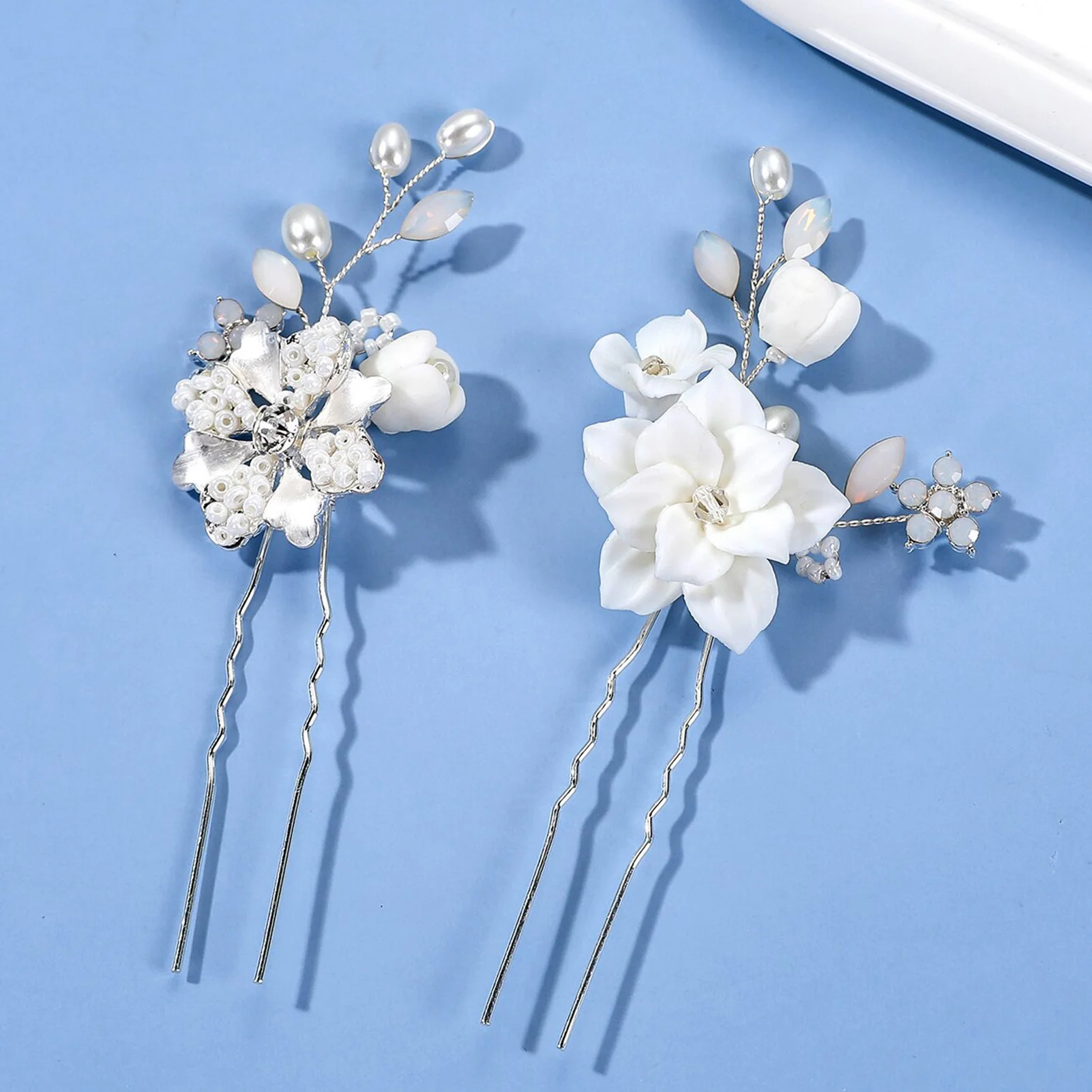 

2pcs Fashion Bridal U-shaped Pearl Flower Hairpin Metal Hair Barrette Rhinestone Hair Clip Crystal Flower Hair Fork Headdress