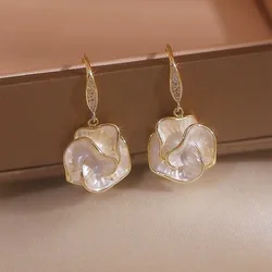 New Fold Flower Drop Earrings for Women Rhinestones Hook Jewelry Golden Trendy White Enamel Oil Petal Dangle Earrings Gift