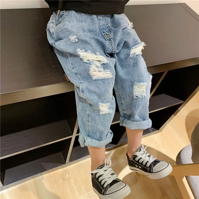 Spring and Autumn New Jeans Baby Girl Pant Baby Boy Trousers Clothes Solid Color Ripped Jeans Children\'s Clothing