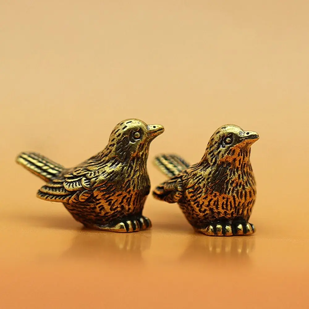 Cute Brass Sparrow Statue Lucky Copper Sparrow Miniature Figurines Exquisite Handmade Miniature Sparrow Tea Pet