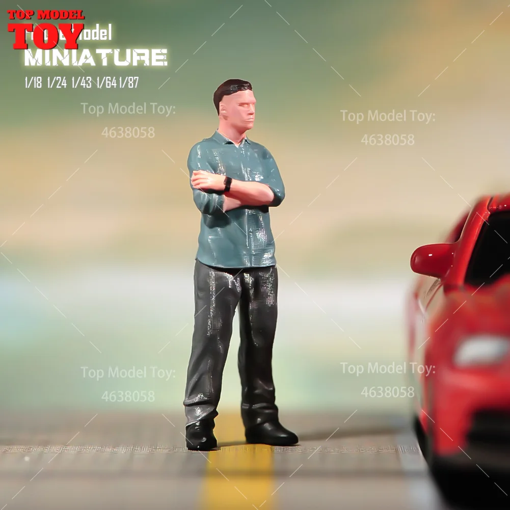 Painted Miniatures 1/24 1/64 1/43 1/87 Stand Posture Paul Walker Male Scene Figure Doll Unpainted Model For Car Vehicles Toy