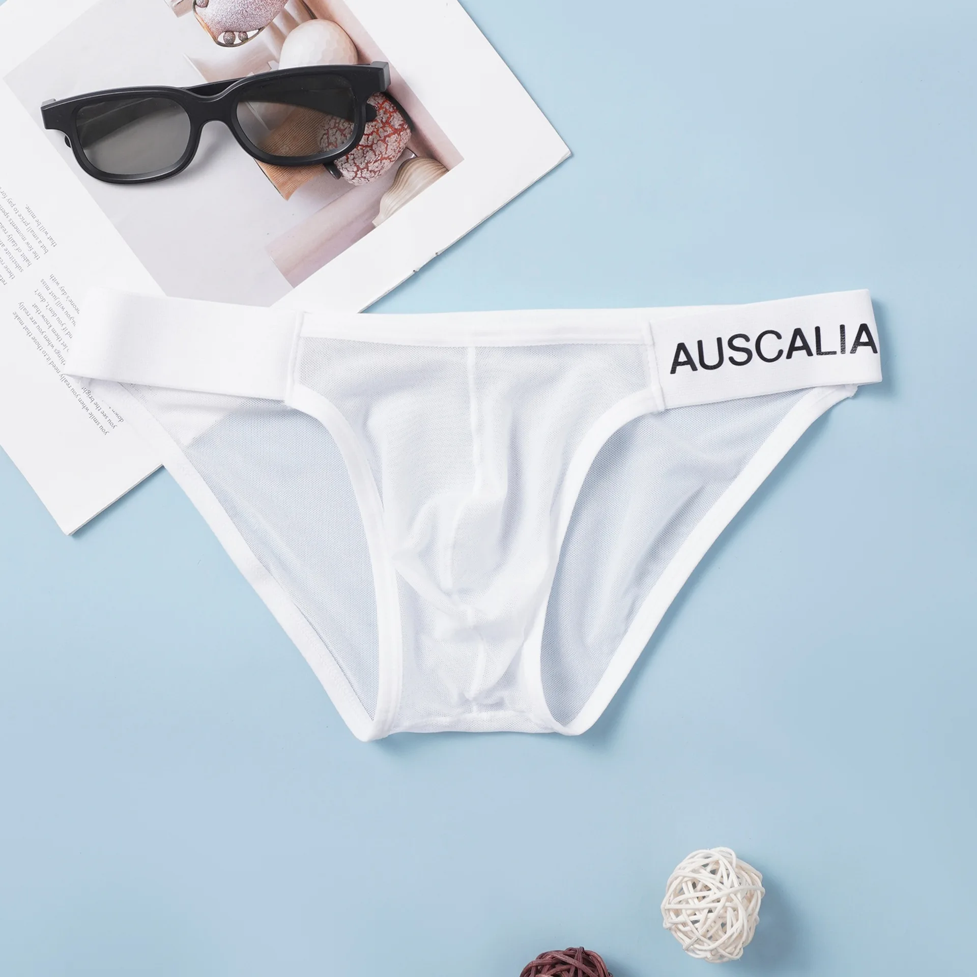 

Mens Ice Silk Briefs Ultra-thin Transparent Sexy Panties Mesh Quick Drying Breathable Underwear U Bulge Pouch Underpants Homme