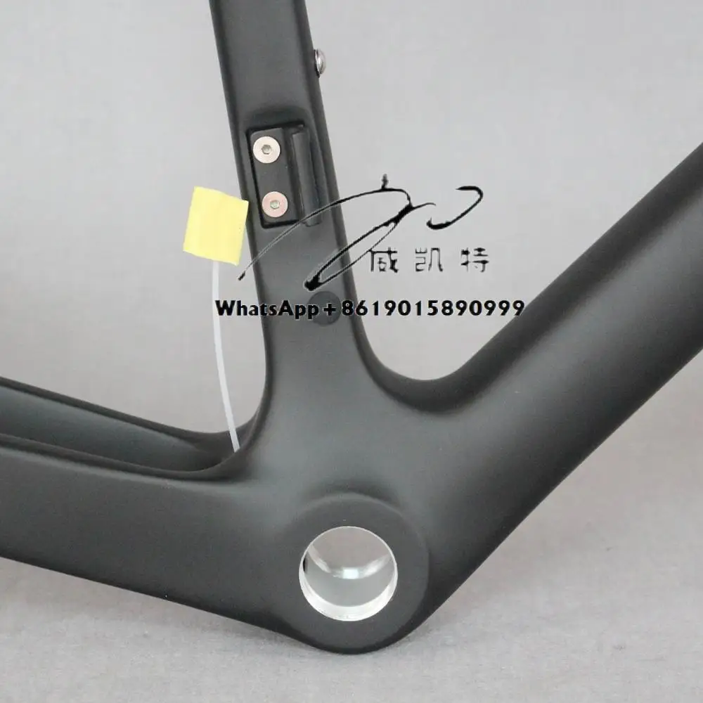 

Electric Bike Frame 700C Carbon Bike Frameset, Thru Axle 142mm QR 135mm Carbon Cyclocross Frame Disc GR029