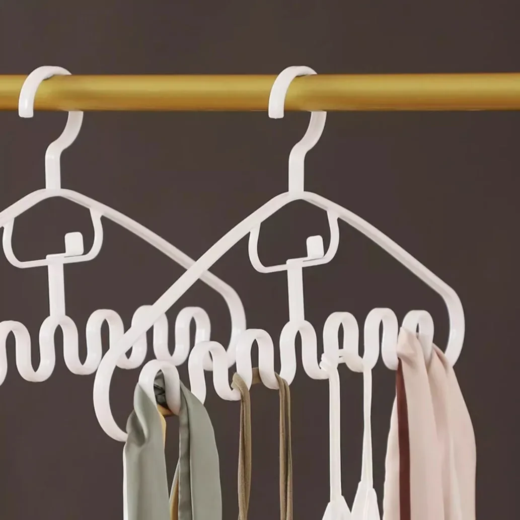 Storage racks for camisole hangers, traceless wave-shaped clothes hangers, clothes supports for dormitory and household use
