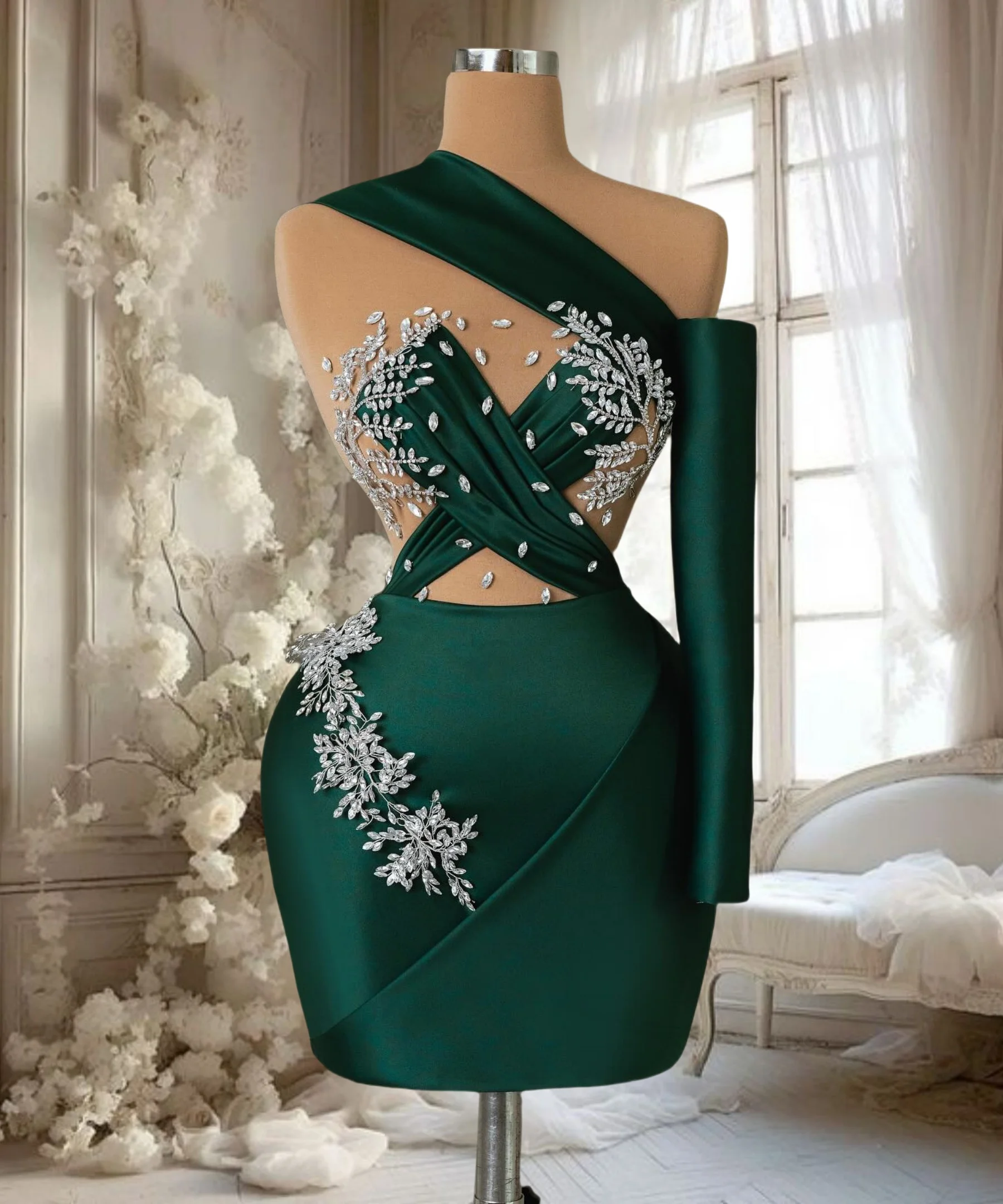 

Real Sheath Crystal Short Homecoming Dresses Satin Beaded Long Sleeve Mini Prom Dresses Emerald Green Graduation Dress