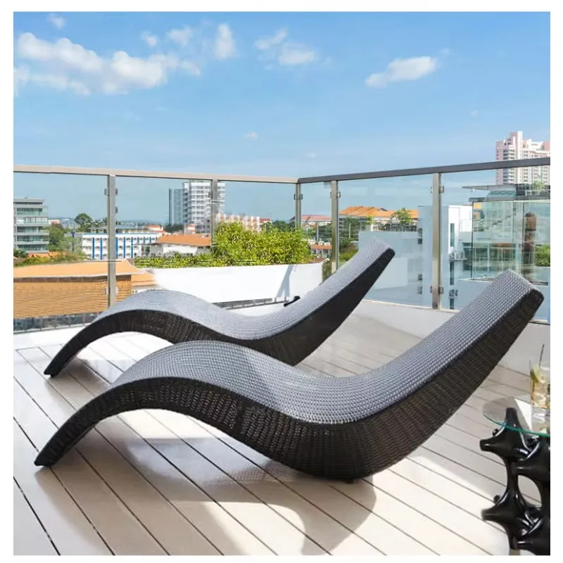 Creative Outdoor Courtyard Seaside Beach Rattan Lounge Chair Swimming Pool Indoor Villa Hotel S-shaped Leisure Bed Beach Chair