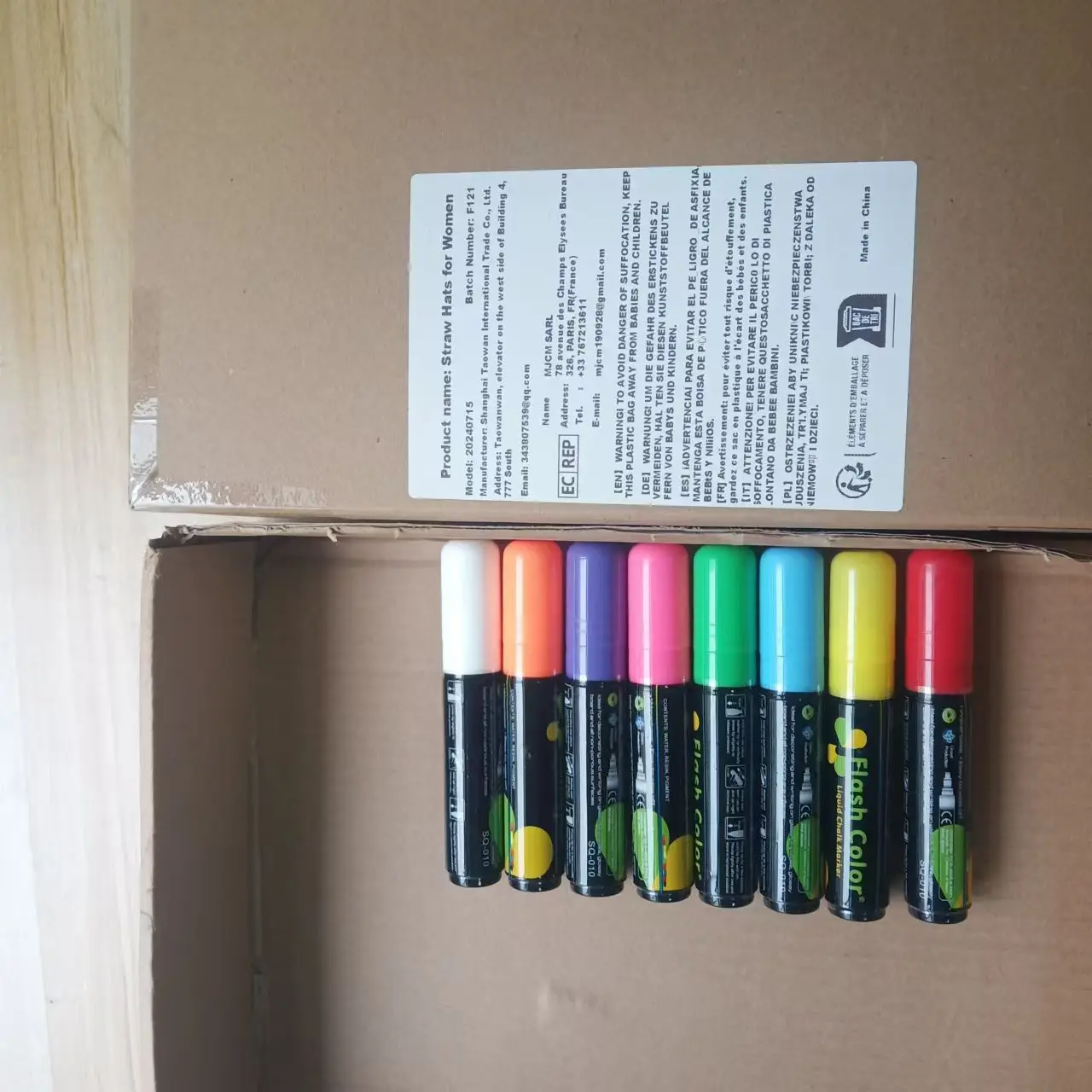 

Solid Paint Marker Oil-based Ink Waterproof High Temperature Resistant for Writing Marks on Metal Wood Plastic Glass Stone