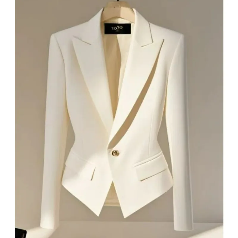 This Autumn High-end European Women's White Suit Jackets Are in Vogue The Cinched Waist and Eye-catching Small Suits Are Popular