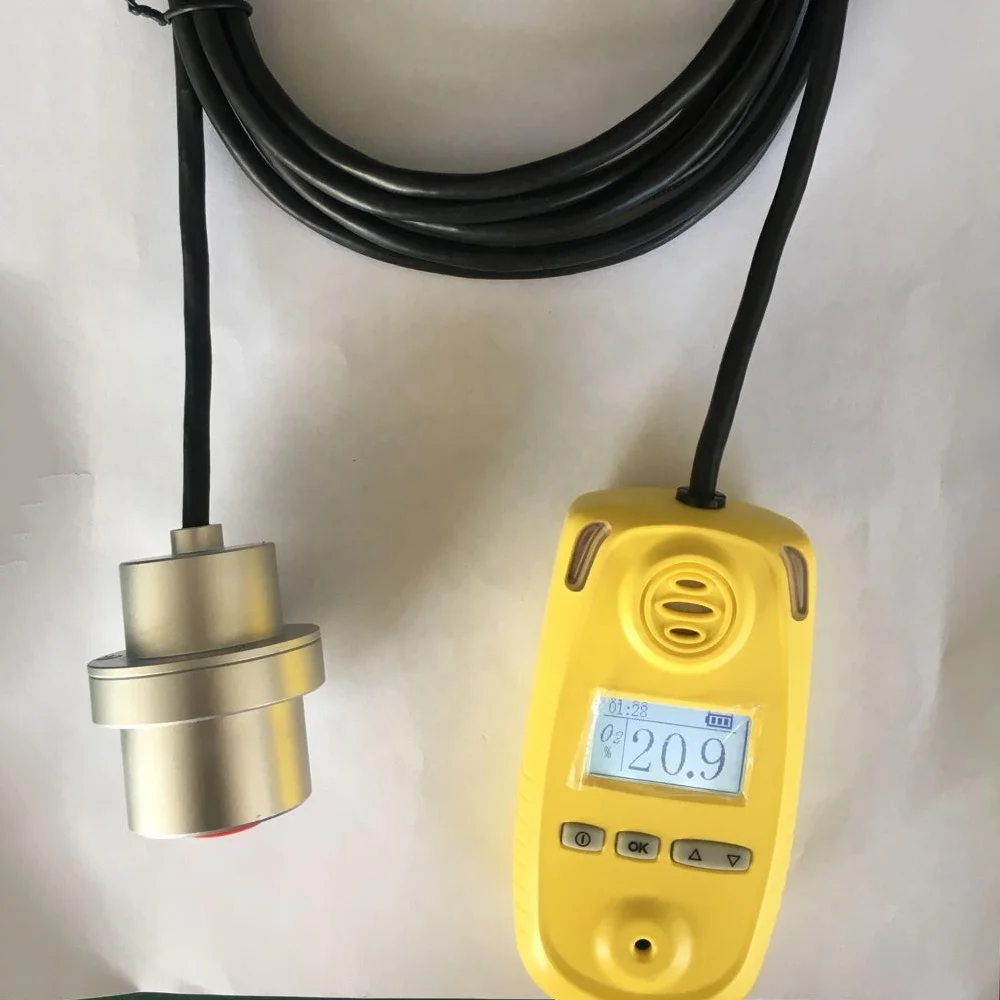 Long cable and oxygen sensor outside Portable gas measuring device for oxygen concentration 100%vol