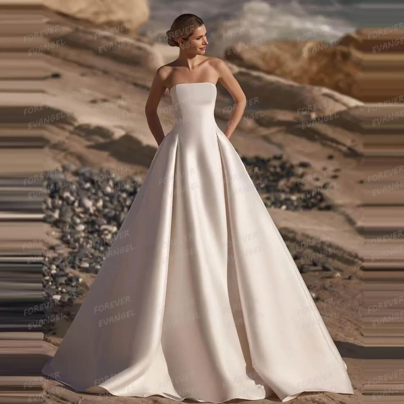 Simple Pleat Satin Wedding Dresses A Line Woman\'s Sexy Strapless Sleeveless Bride Gowns Backless Vestidos De Novia Customized