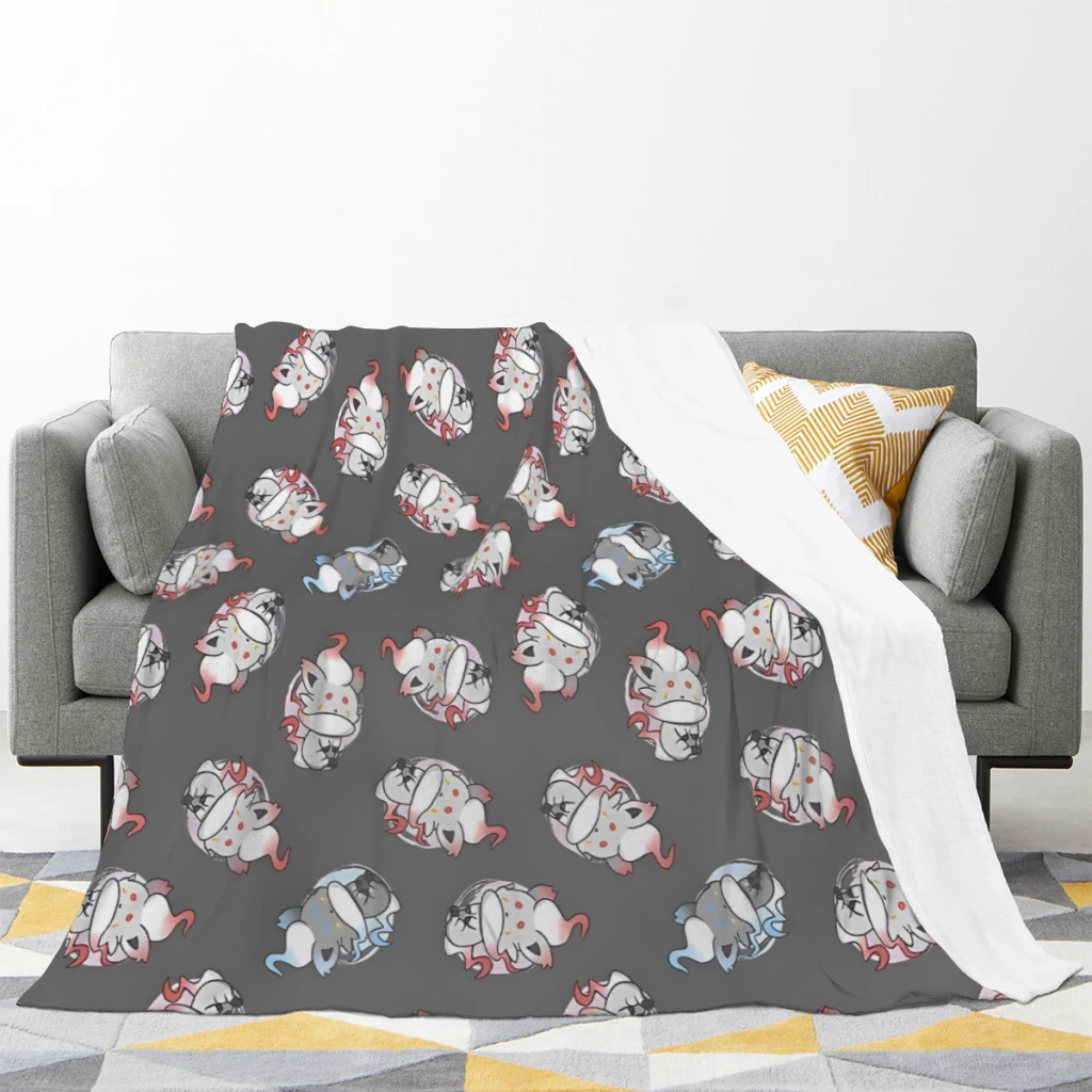 Hisuian Zorua Seamless Pattern Medium Blanket Comforter Flannel Soft throw Blankets Warm Home and Decoration