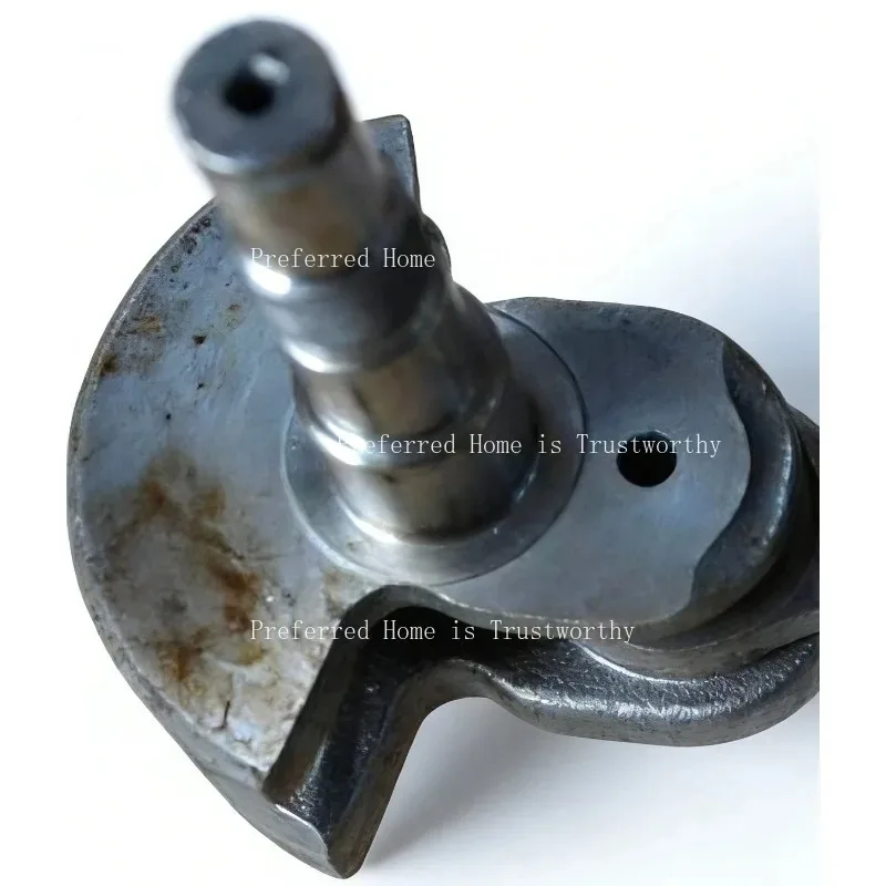 Suitable for MS260 Crankshaft 024 026 MS240 MS260 1121 030 0405