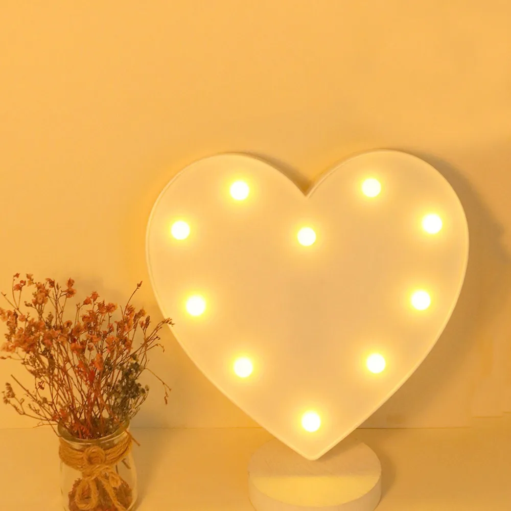 Romantic Love Shaped Night Light 10 LEDs Battery Powered LED Light Warm White Light PC Material LED Lamp Wedding Decoration