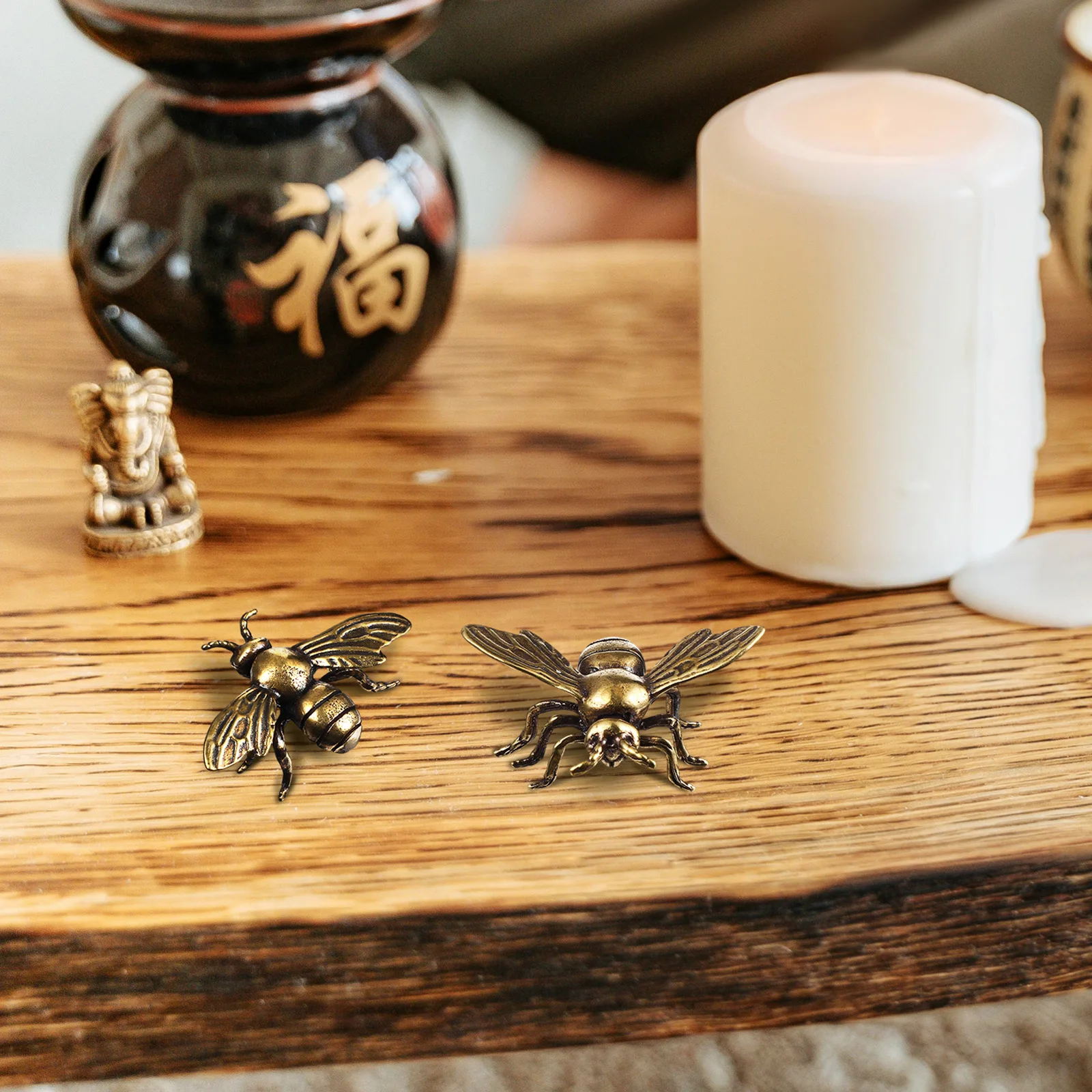 

2 Pcs Handmade Brass Bee Figurines Creative Desk Decor Miniature Adornments Home Ornament Gift Idea Metal Statues
