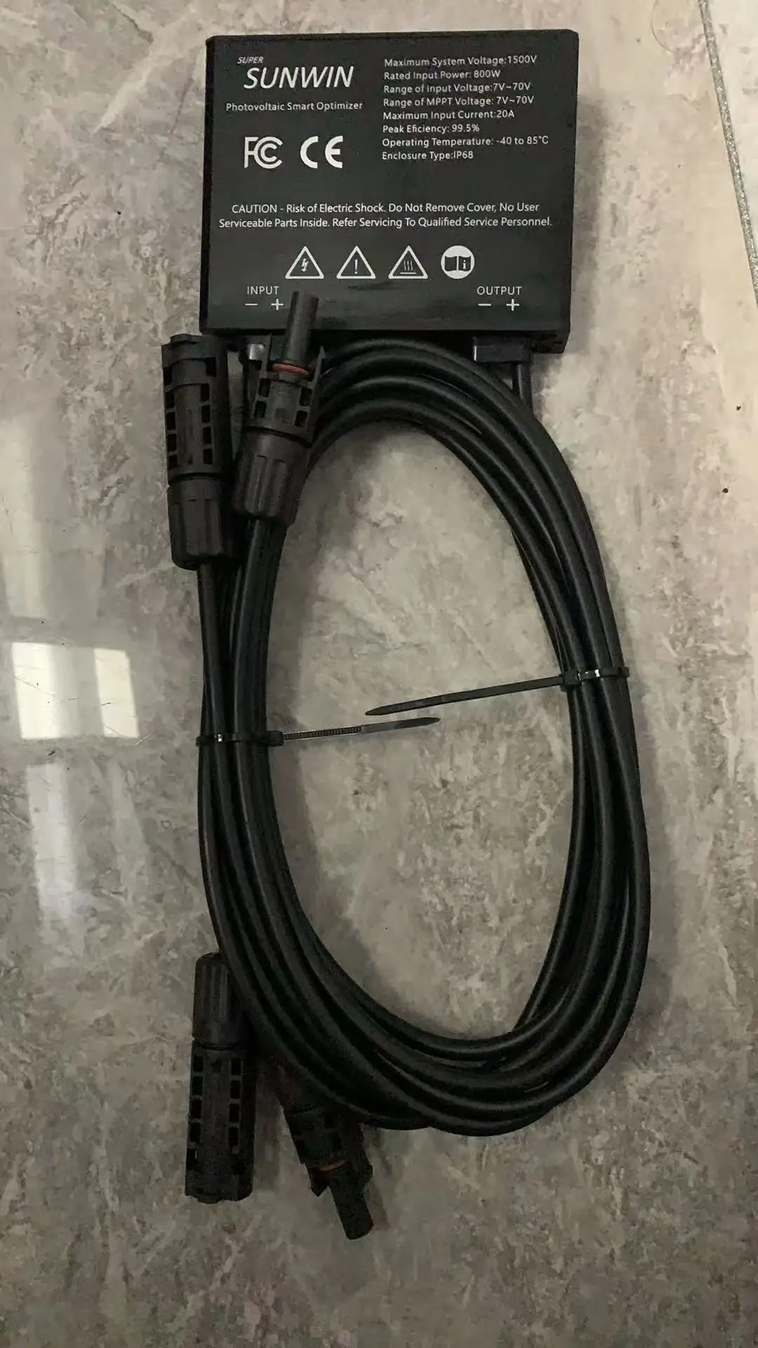 

Metal Photovoltaic Optimizer 800W, Maximum System Voltage 1500V, Operating Stability up to 99.99%, Stable and Reliable