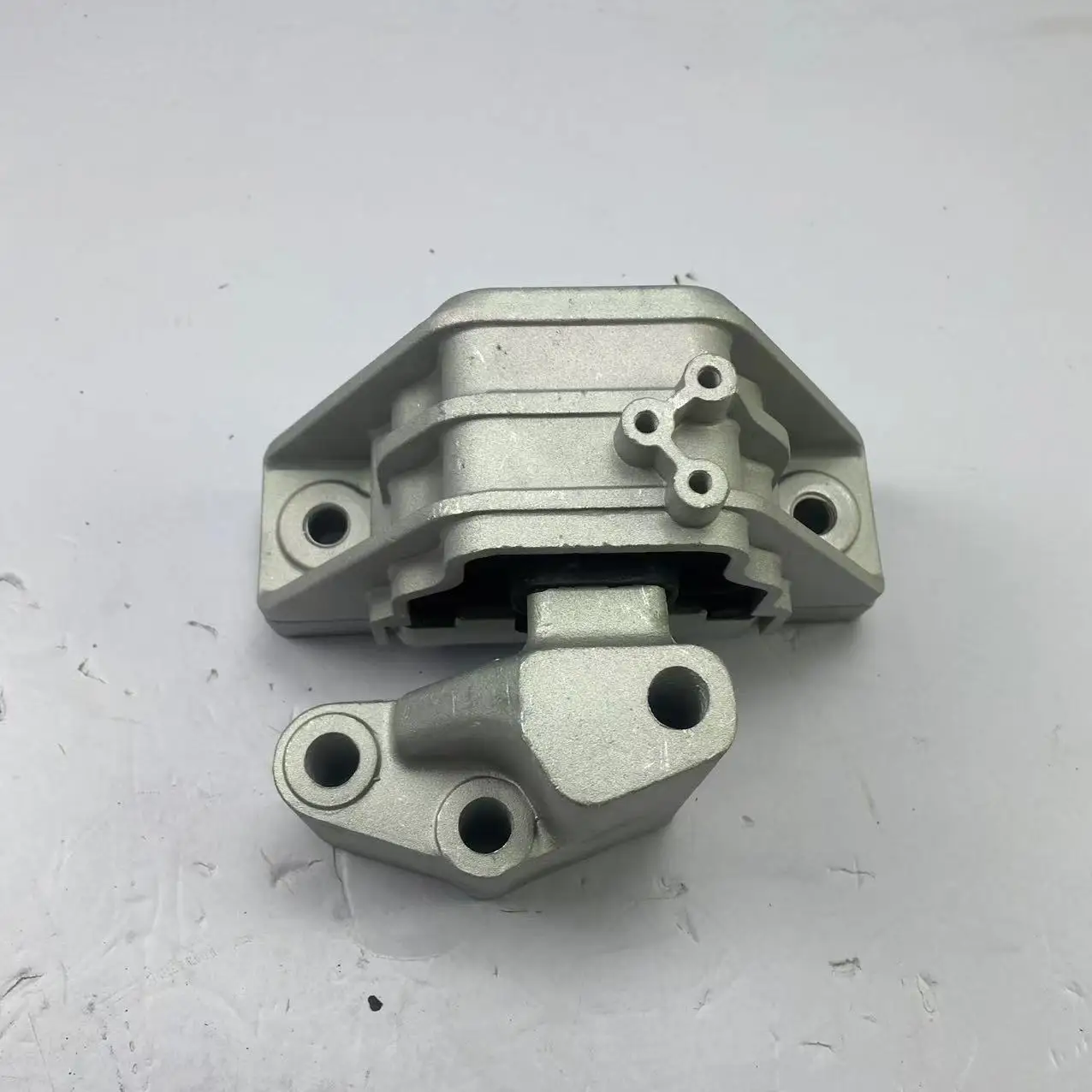 

Engine Mount Set For MG6 2015