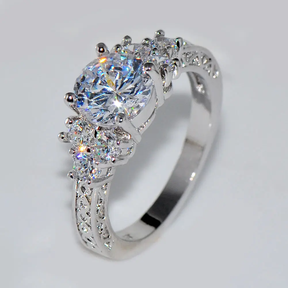 2026 New Copper Inlaid Diamond 2 Carat Heart And Arrow Cut Cubic Zirconia Women Engagement Rings Elegant Jewelry Suitable For We