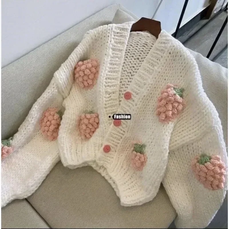 Autumn Winter Sweet Cardigan Long Sleeve Sweater V-neck Knitted Embroidery Strawberry Sweaters Women Clothes Coat Vintage 28541