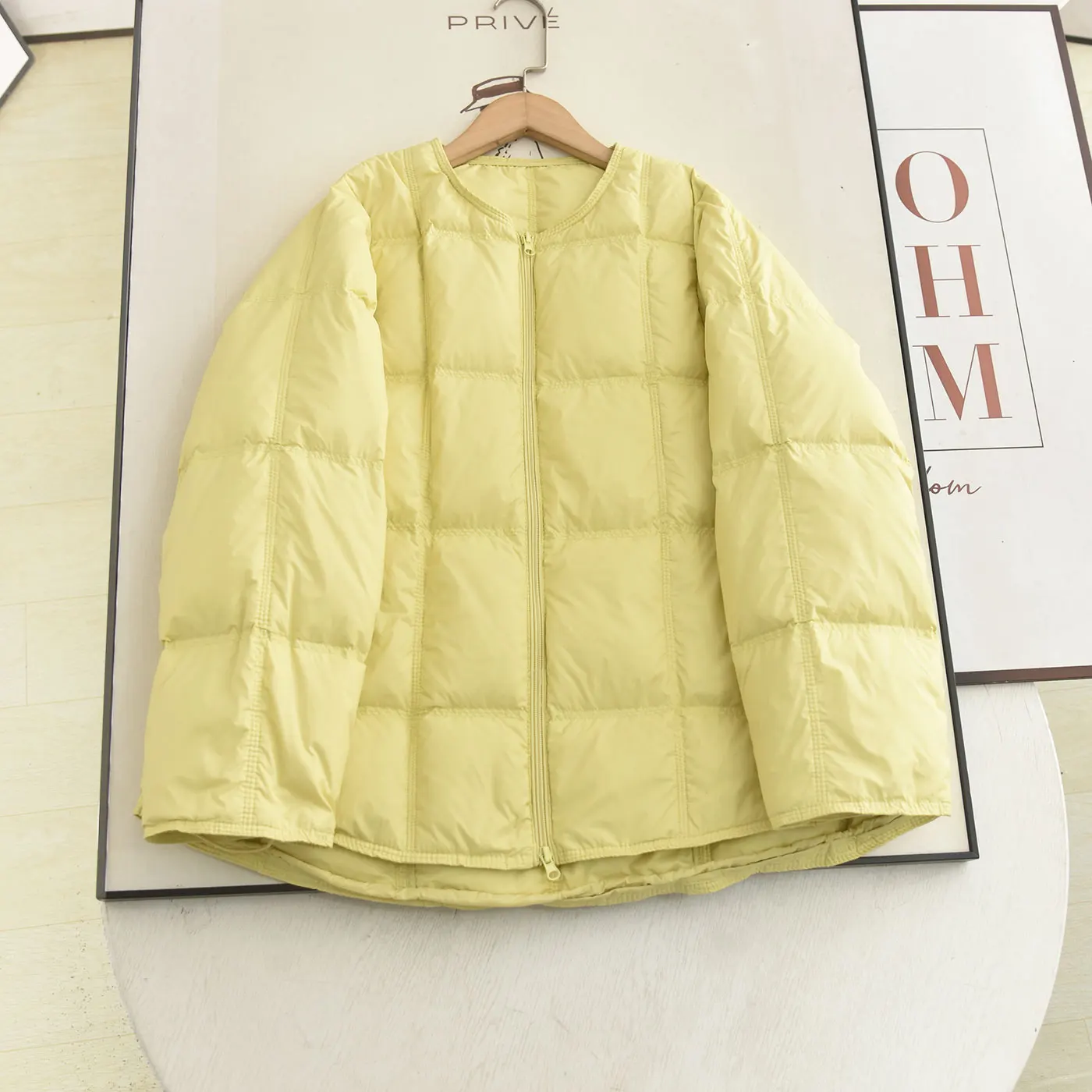 

Теплая одежда большого размера в Корейском стиле Sle Du down Jaet Blo Design, повседневная верхняя одежда, пальто для женщин, зима 2025 Faion Trend