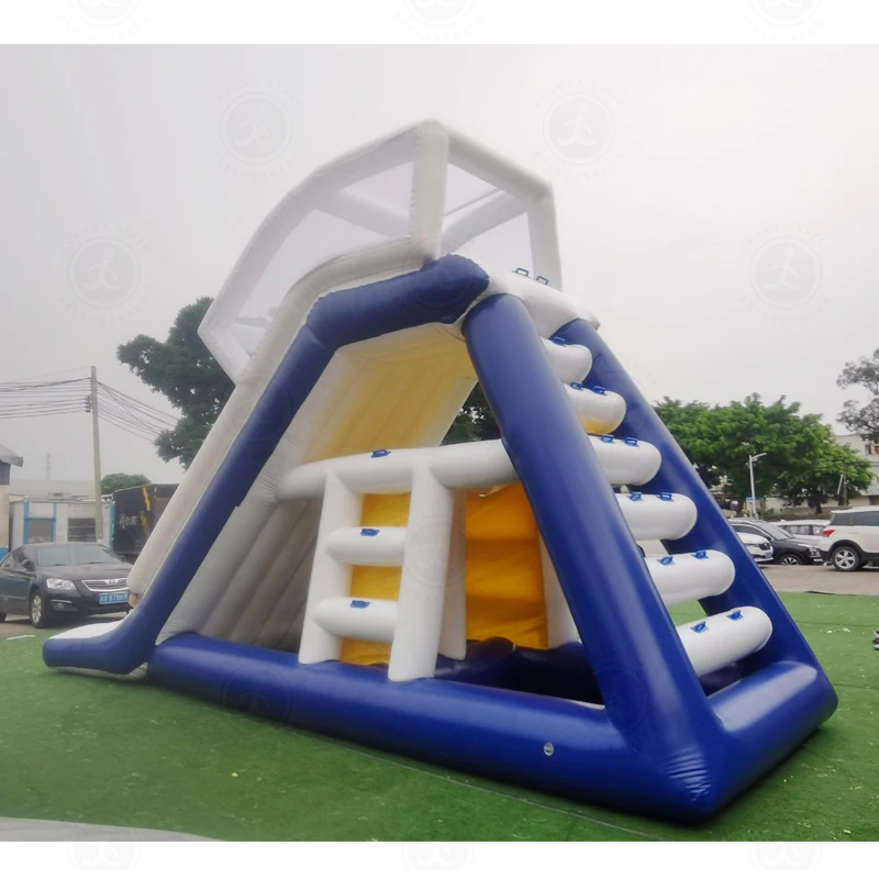 Jogo aquático inflável, torre de escalada flutuante com escorregador, parque infantil, diversão para adultos e crianças