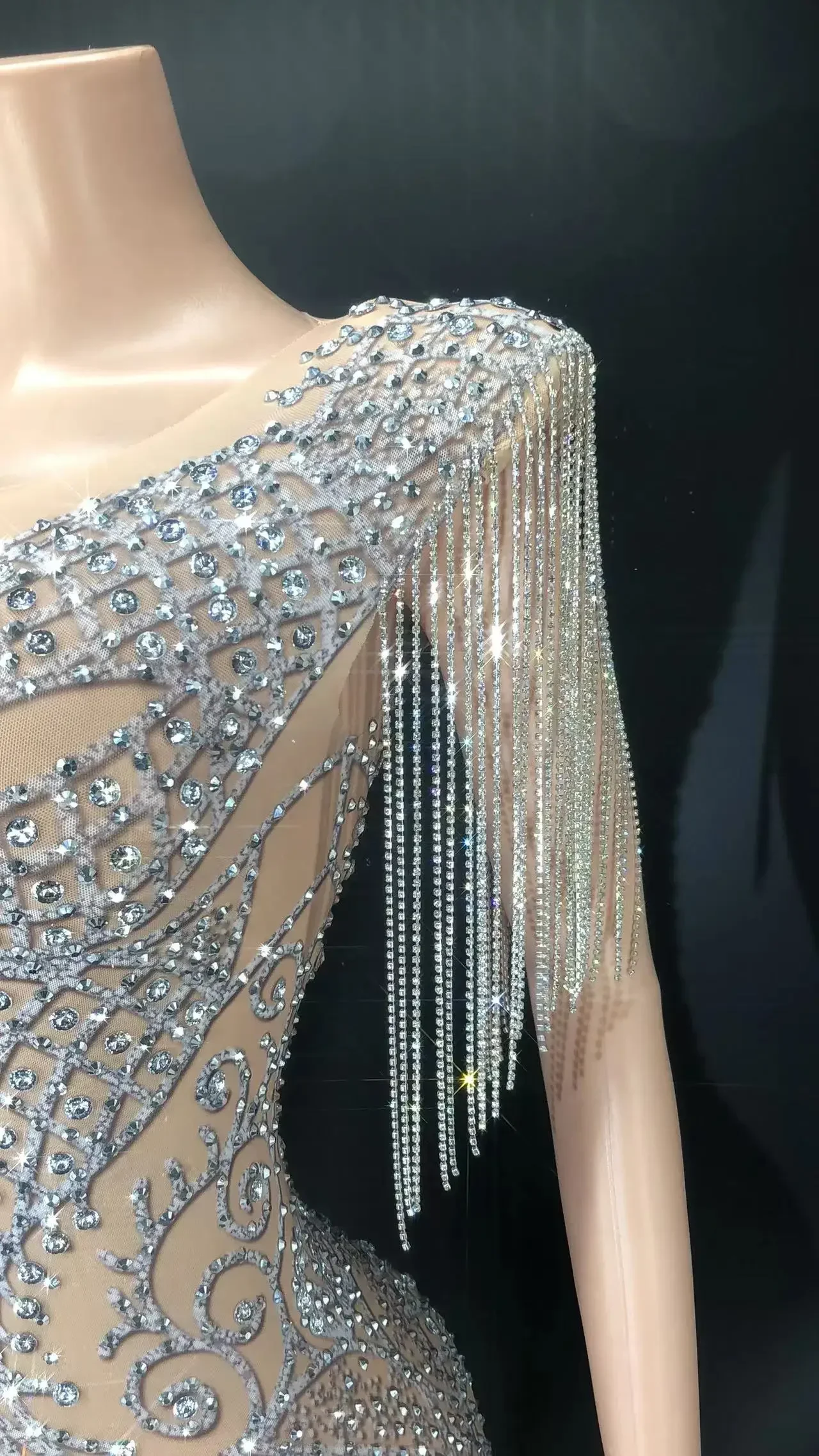 Traje de diamantes de imitación con cadenas de cristales, vestido transparente de noche de graduación, malla de cristales, disfraz de cumpleaños, talla grande