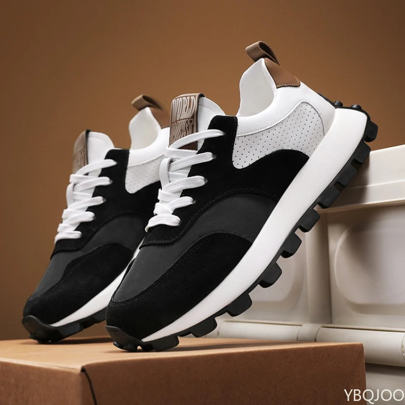 أحذية الجري الرياضية غير الرسمية الجديدة للخريف والشتاء للرجال بنعال سميكة ومضادة للانزلاق ومقاومة للاهتراء وعصرية ومتعددة الاستخدامات