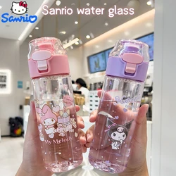 Botella de agua Kawaii Sanrio de 550ML, Hello Kitty Kuromi Cinnamoroll, taza de agua portátil para exteriores, resistente a altas temperaturas, conveniente