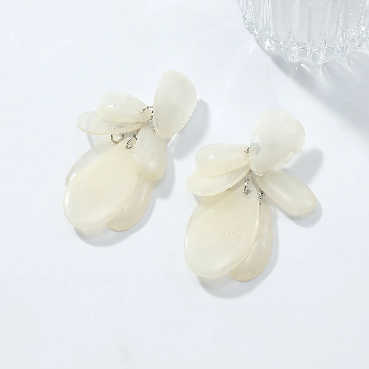 ZAA New Geometric Resin Piece Cluster Dangling Earrings 2025 Trend Boho Women Jewelry Personality Holiday Party Accessories Gift