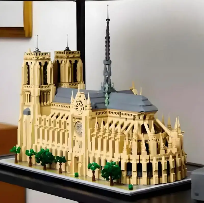 Notre-dame De Paris Kit modello architettonico 21061 Set di blocchi da collezione per adulti Idea regalo per gli amanti della storia