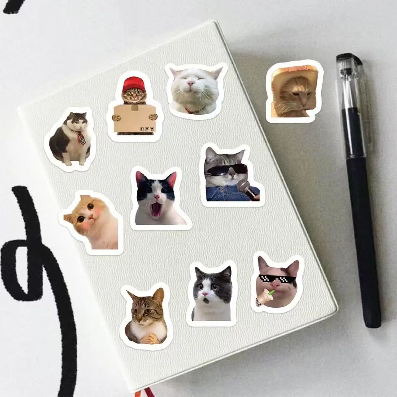 500 قطعة مقاوم للماء تتجه الفكاهة ميمي القط ملصقات 2-3 سنتيمتر Kawaii الشارات لأجهزة الكمبيوتر المحمول مجلة جراب هاتف لتقوم بها بنفسك الهدايا