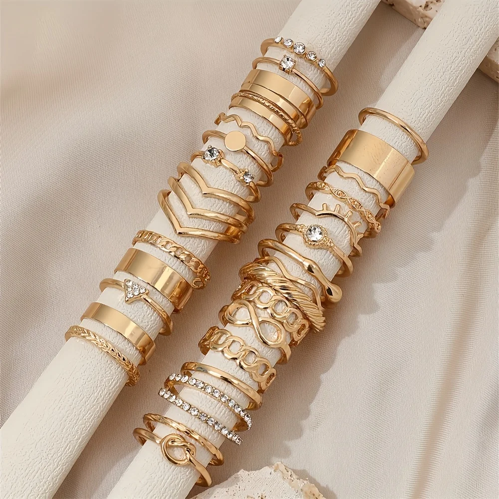 30pcs/set Elegant Stackable Rings Set With Shiny Rhinestone Inlaid, Fashion Infinity Knot Design, Vacation Style Perfect Stylish