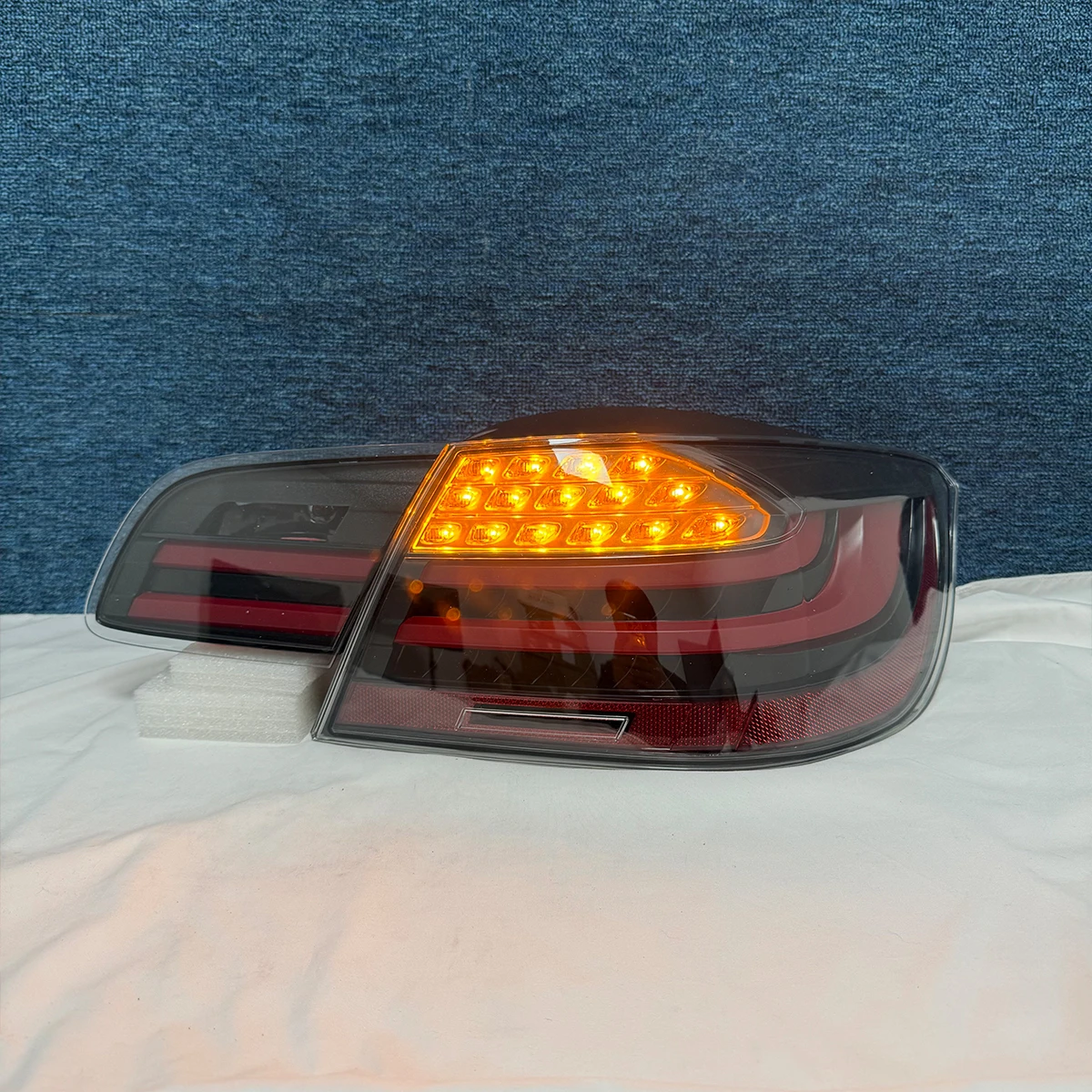 LED LCI Rear Tail Lights For BMW 3 Series M3 E93 2006-2013 Plug And Play Canbus Smoked Lens Sequential Turn Lamp Replacement view 4