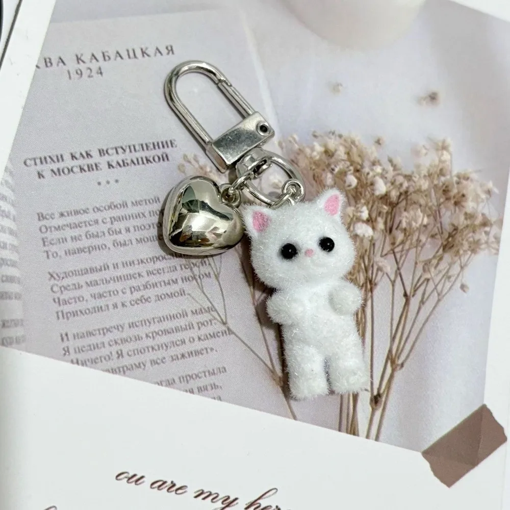 Cute Bag Hanging Cat Keychain Creative Resin Plush Cat Pendant Ornaments Mini Car Key Ring Gifts