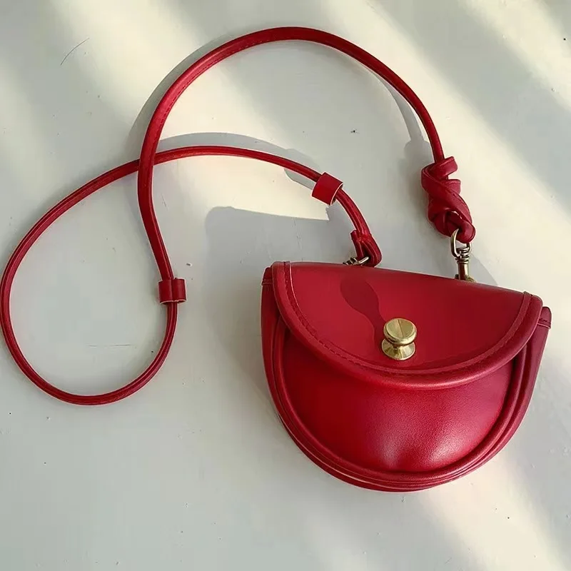 Creative Golden Lock Button Crossbody Bag New Fashionable Trendy Single Shoulder Red MIni Bag Solid Lipstick Keychain Small Bag