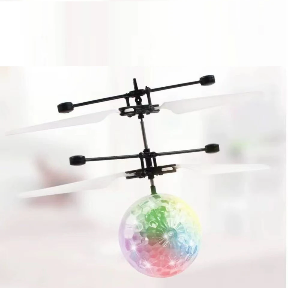 LED 조명 교수형 수정 구슬, 적외선 감지 제스처 제어 색상 빛나는 장난감, 어린이를위한 독특한 어린이 비행 선물