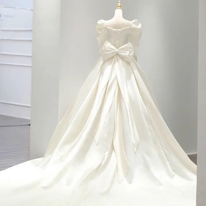 Robe de mariée en Satin, robe de bal principale, manches de mariée, artisanat lourd français, luxueux, Style Court, voile de sortie avec Long Train, nouvelle collection 2025