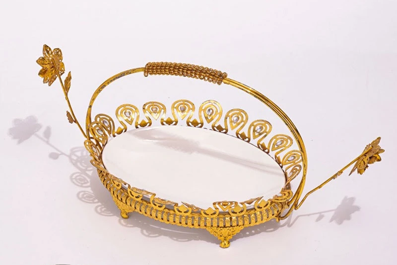 طبق فاكهة إبداعي ذو إحساس متقدم، طاولة قهوة منزلية بسيطة لغرفة المعيشة، طبق كعك، شاي فاخر بعد الظهر #3